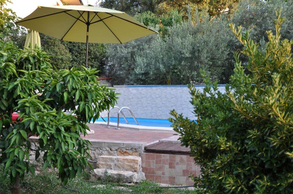 Villa Donna Trogir Exterior photo